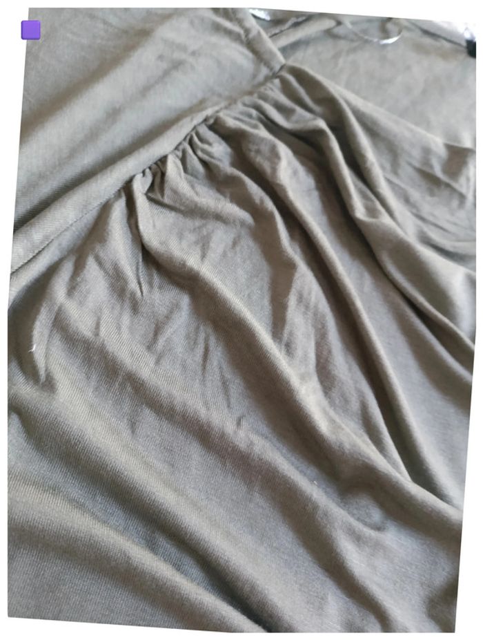 Haut kaki/gris fluide col benitier Laura Torelli à manches courtes casual - photo numéro 2