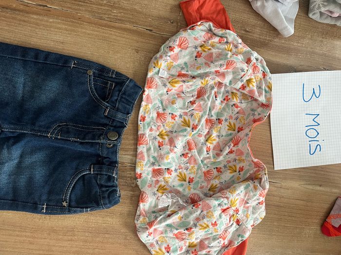 Lot de 4 tenues fille taille 3 mois - photo numéro 4