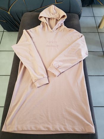 Sweat tunique à capuche rose