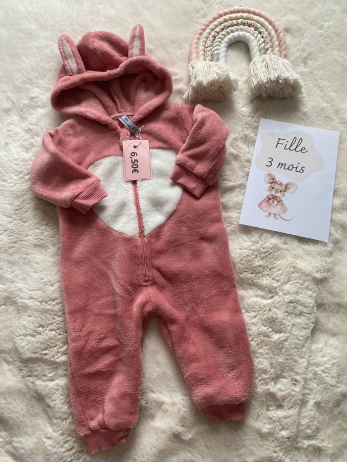Sur pyjama - photo numéro 4