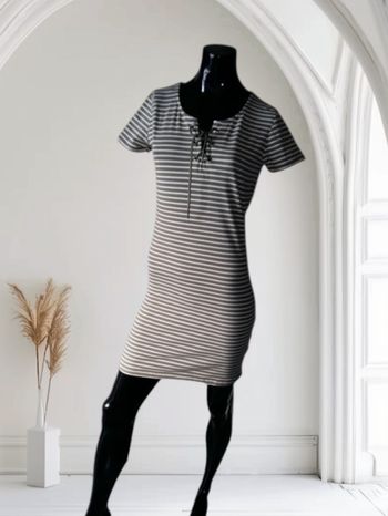 Robe d'été lignée Taille 38