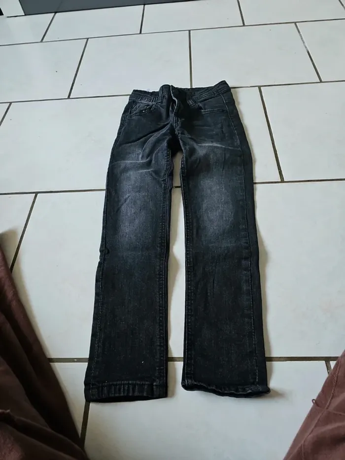 Jean skinny noir 7 ans