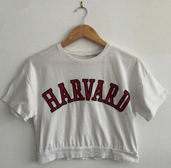 Crop top ample style collége Harvard