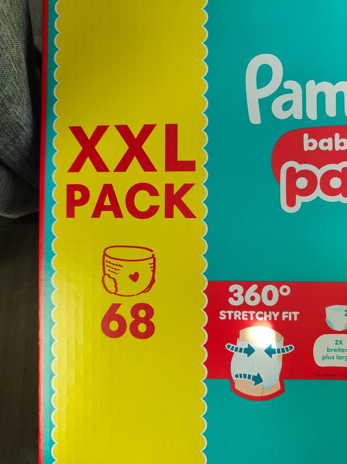 Couches Pampers - photo numéro 2