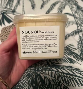 Soin capillaire  Nounou Davines