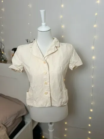 Chemisier vintage Etam beige à manches courtes - coupe cintrée taille M (38)