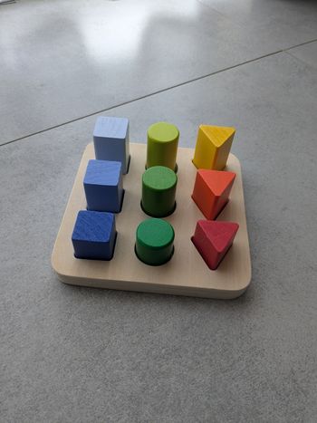 Jeu encastrement enfant bois