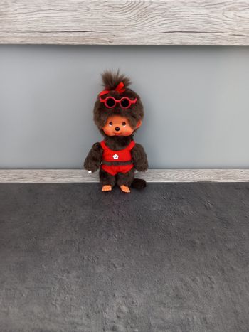Monchhichi fille nageuse peluche poupon singe 