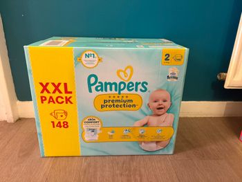 Pack XXL 148 Couches Pampers Premium protection Taille 2 (4-8 kg)