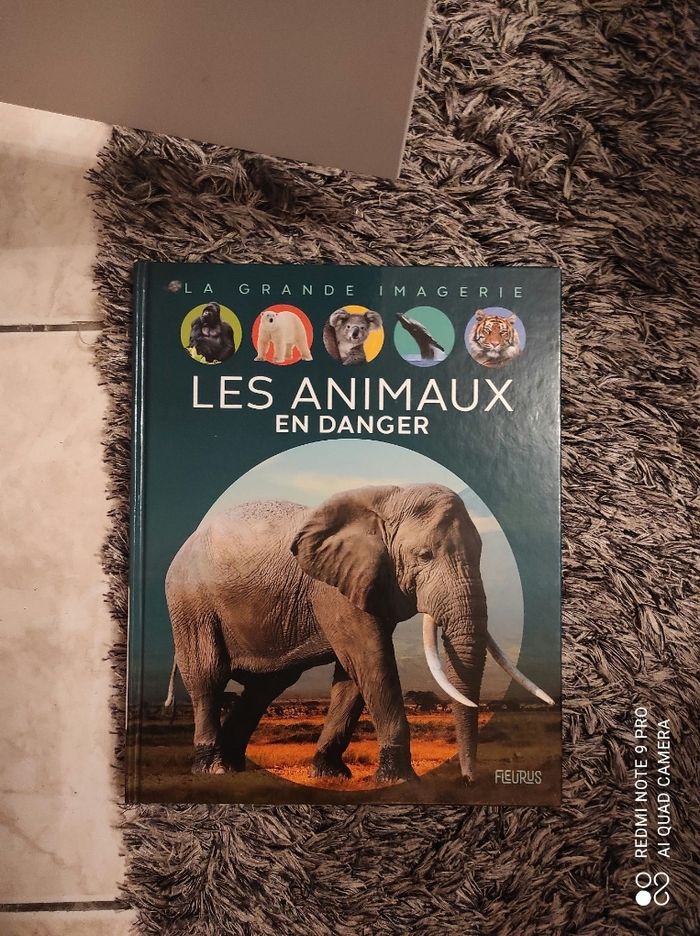 Livre les animaux en danger