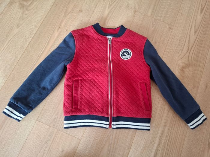 Gilet okaidi 8 ans