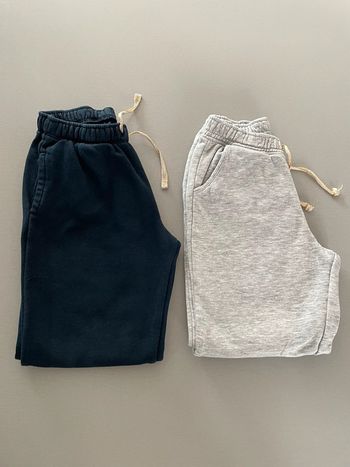 Lot de deux joggings Kiabi 8 ans