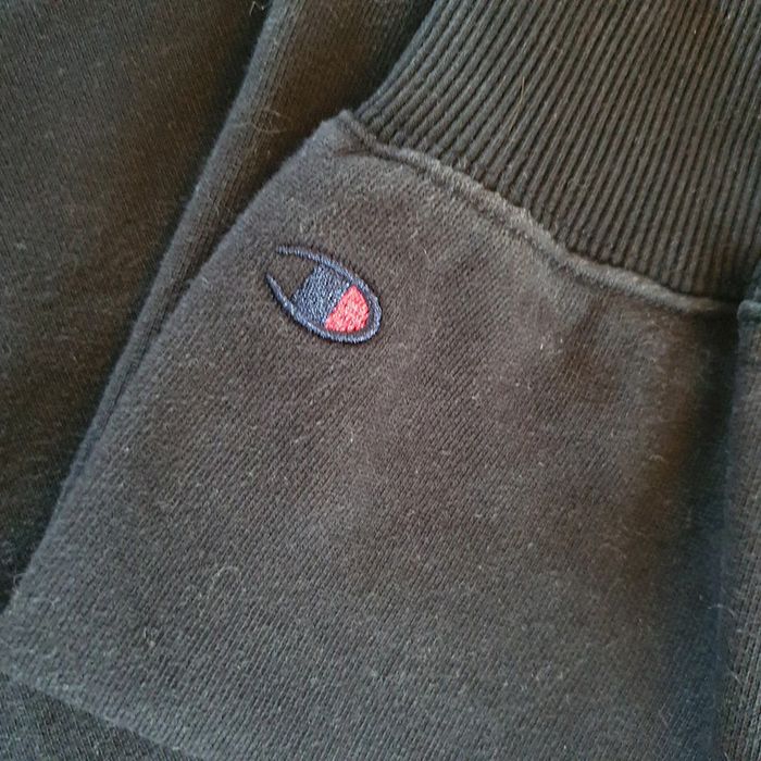 Magnifique sweat Champion femme taille XS - photo numéro 2