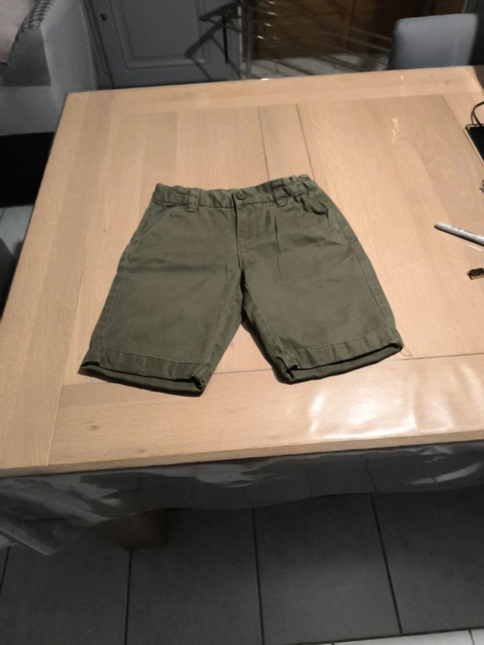 Short vert 10 ans - photo numéro 2