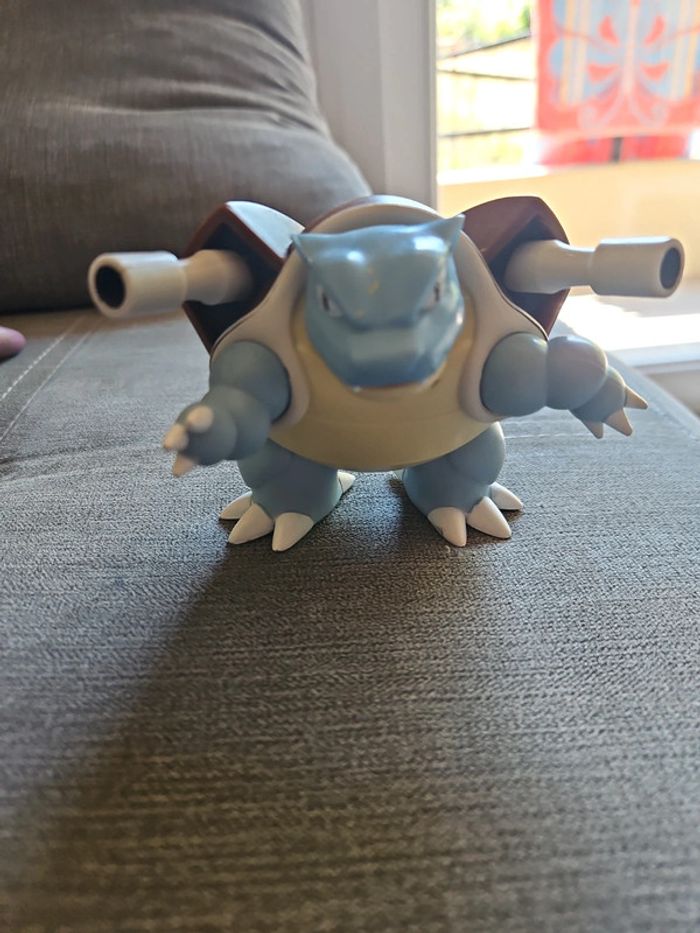 Figurine pokemon - photo numéro 2