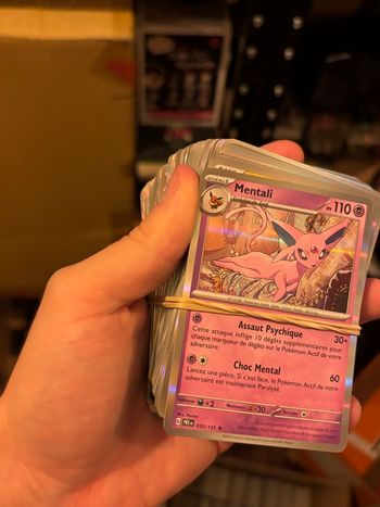 Lot de 50 cartes holo