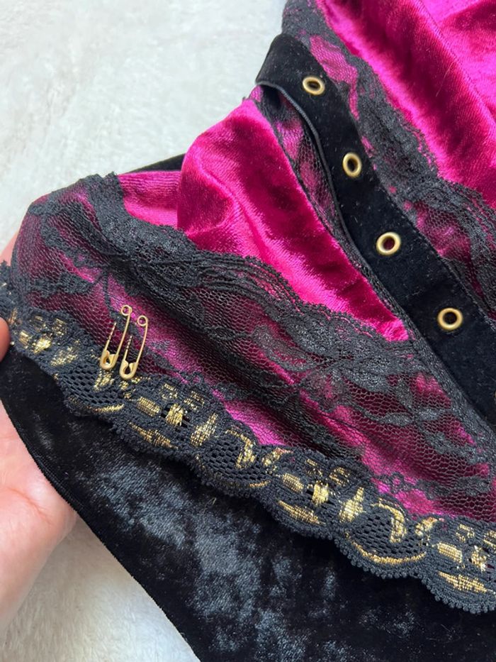 Débardeur velours dentelle Goth Coquette vintage 90s - Taille S - photo numéro 5