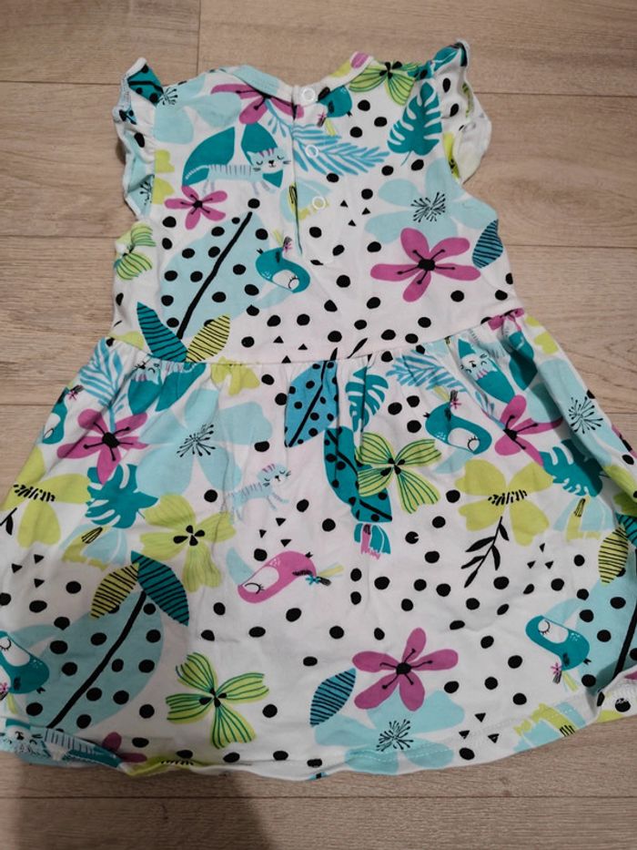 Robe légère 12 mois - photo numéro 2