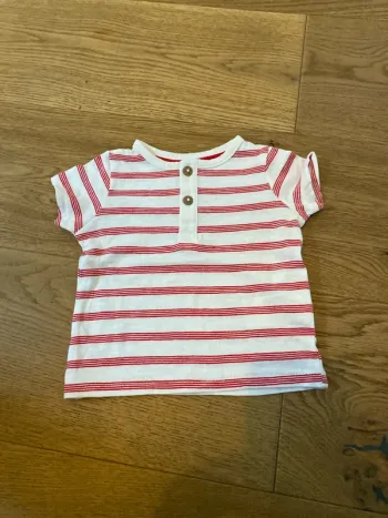 TEE shirt