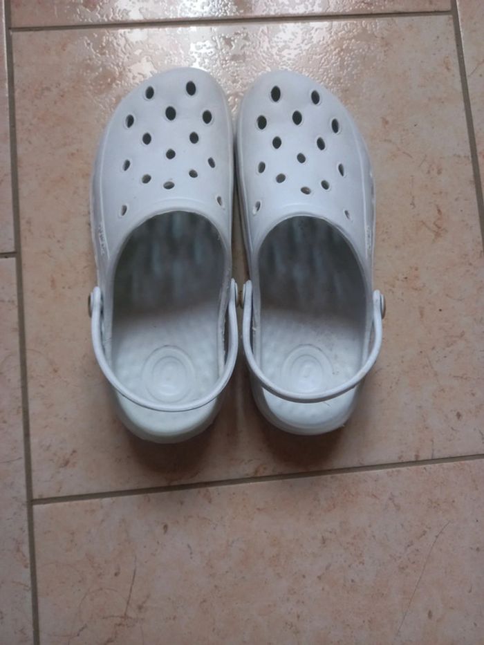 Crocs t35 - photo numéro 2