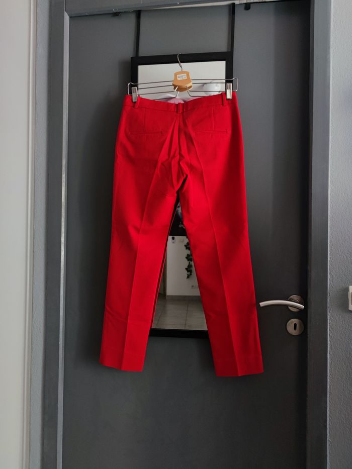 Pantalon rouge - photo numéro 2