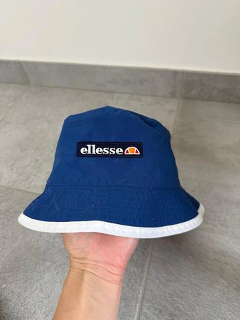 Bob Ellesse réversible neuf bleu et rouge