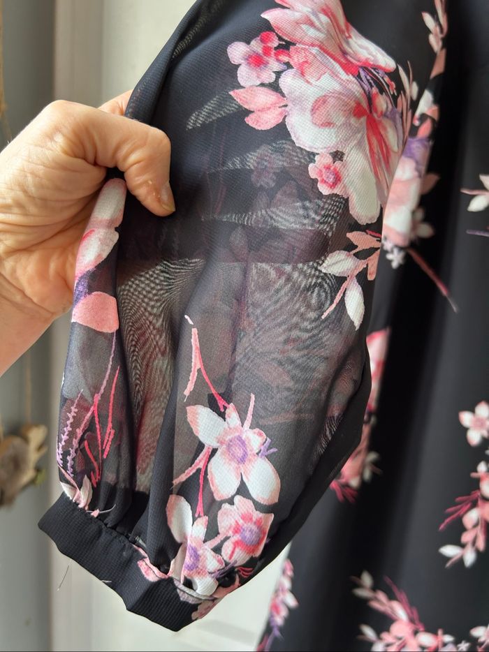 robe/tunique fleurie, motifs floraux roses taille 36 - photo numéro 8