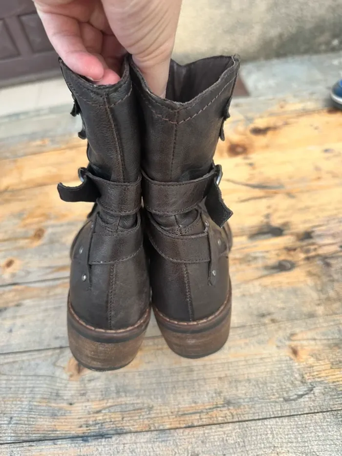 Bottine en cuir de la marque tilt en excellent état taille 37 - photo numéro 5