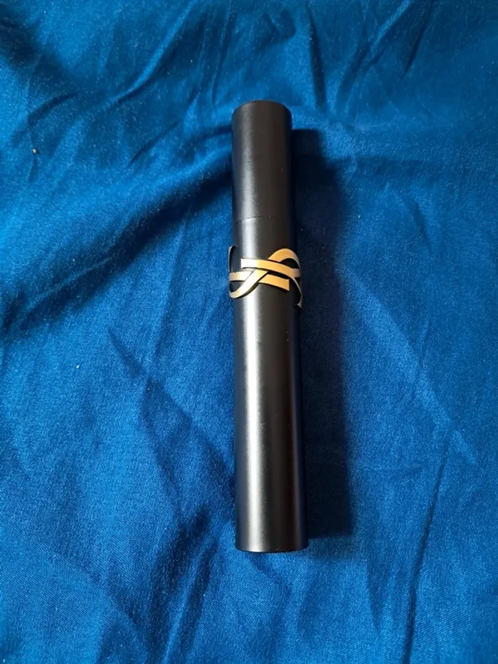 Mascara neuf ysl