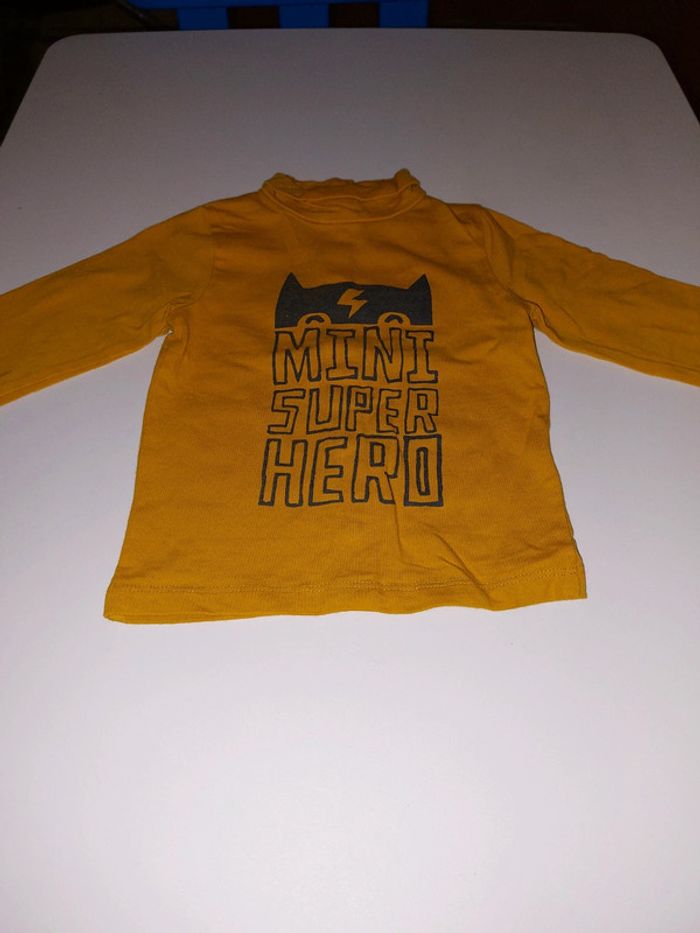 Tee-shirt col roulé