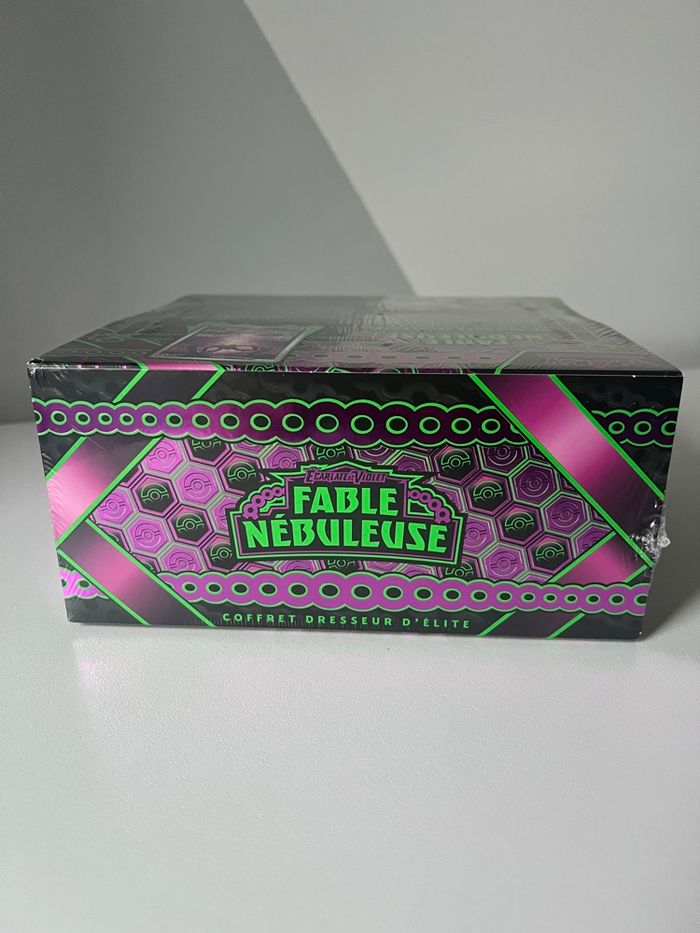 Etb coffret dresseur d’élite fable nébuleuse ev6.5 ev06.5 cartes Pokémon - photo numéro 4