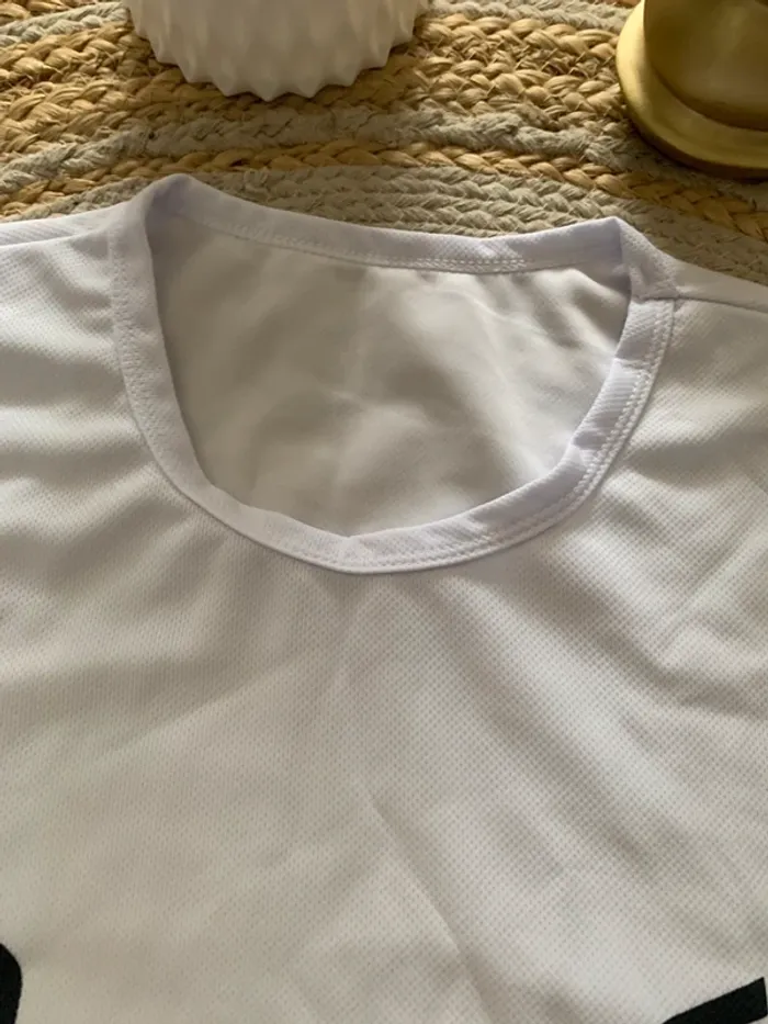 T-shirt sport - photo numéro 5