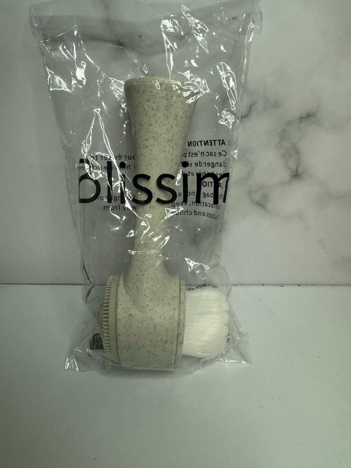 Brosse soin visage - photo numéro 2