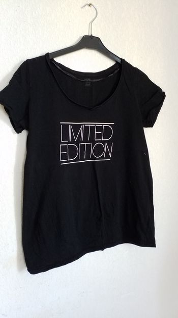 Tee-shirt de grossesse taille 38 40 très bon état