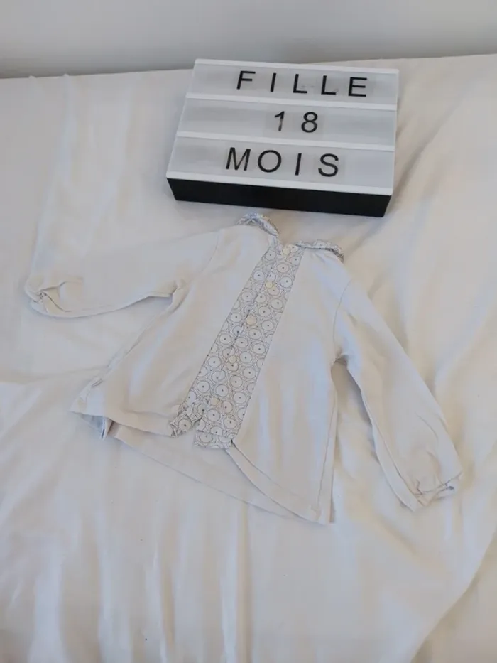 Tee-shirt manche longue fille 18 mois - photo numéro 2