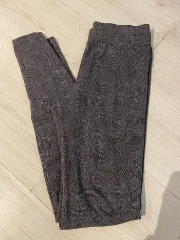 Jolie Leeging femme taille 34-XS en très bon état