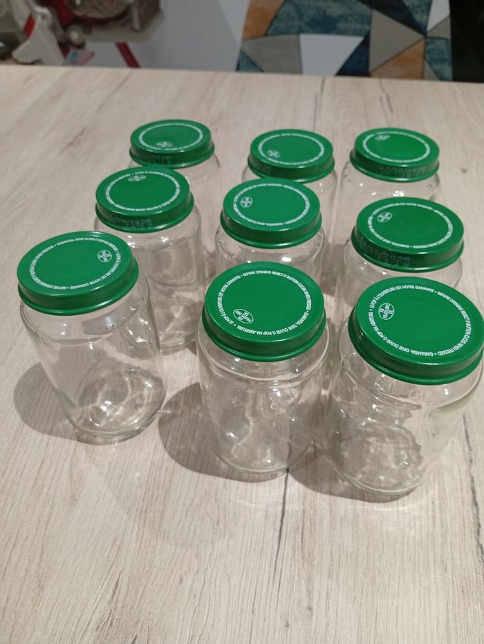 Lot 9 grands pots bébé en verre