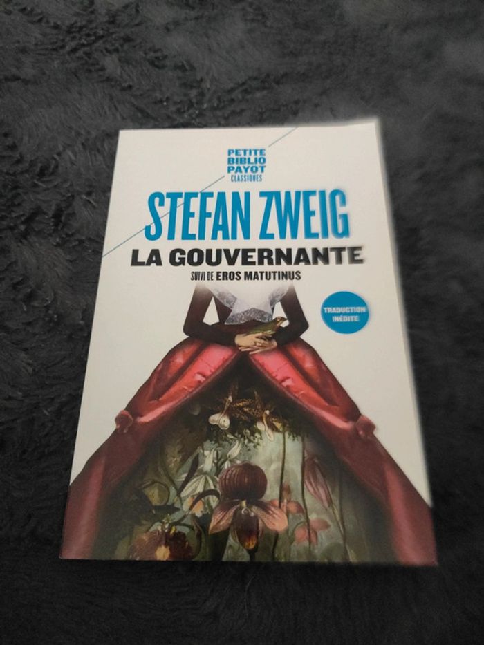 Livre la gouvernante