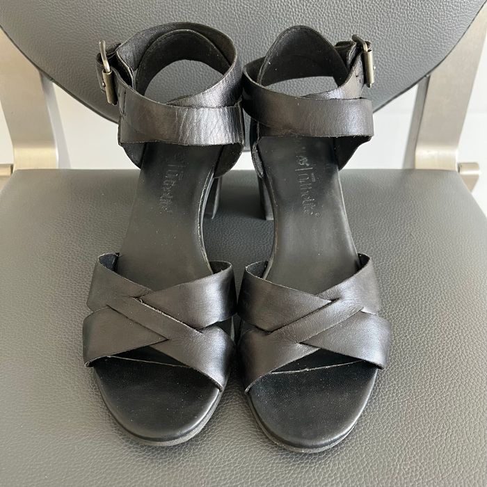 Sandales Timberland Fairhill Y-Strap cuir pleine fleur noir P. 36 comme neuves - photo numéro 3