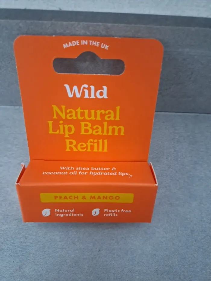 Lot de 3 recharges de stick à lèvres / lip stick Naturelles WILD avec etuis - Neuf - photo numéro 5