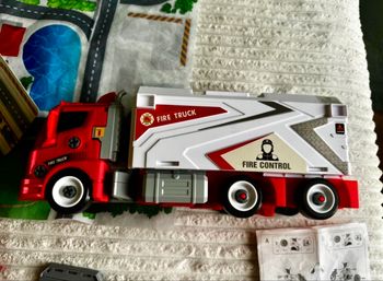 Camion/ circuit / robot qui