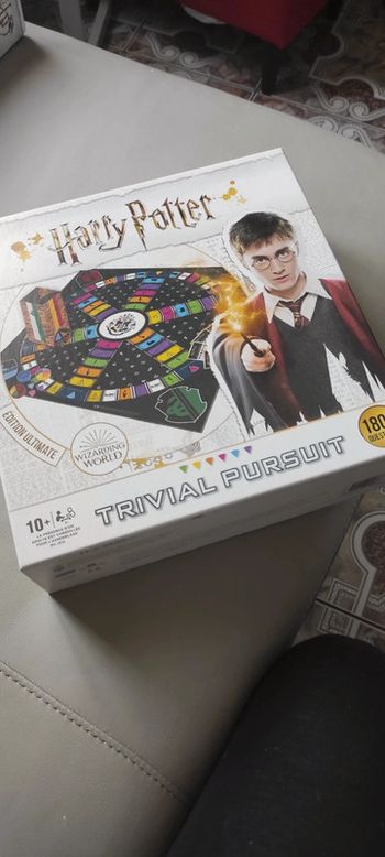 Jeu Trivial Pursuit Harry Potter Ultimate Edition neuf