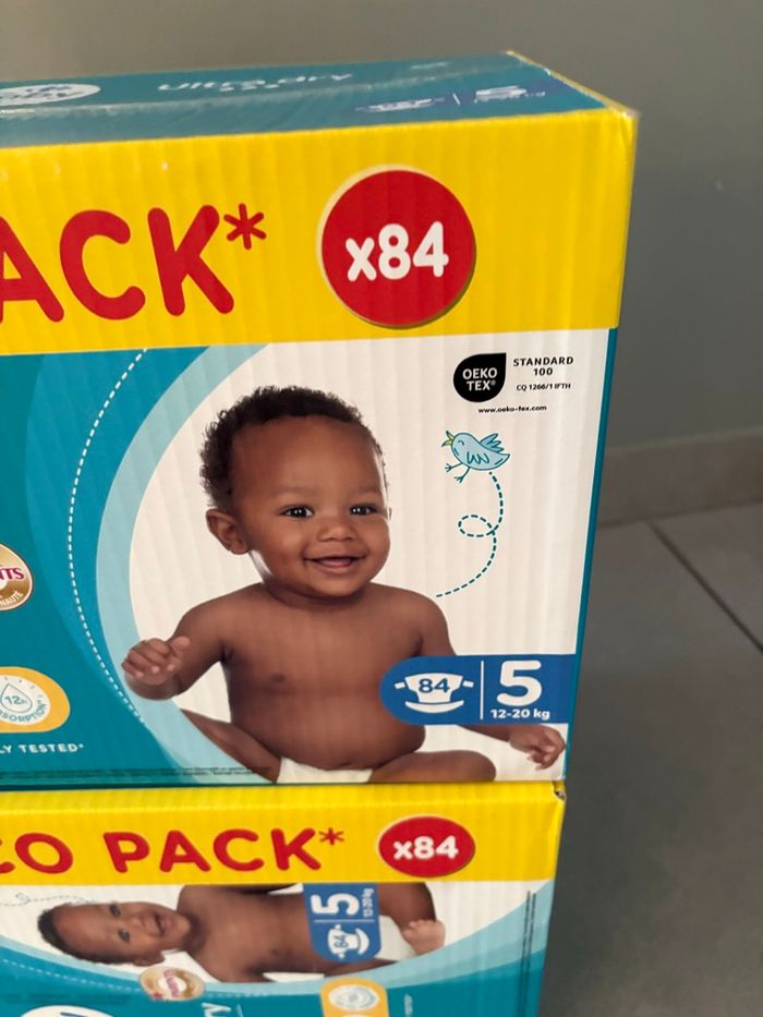 Carrefour Baby couches T5 Neuf - photo numéro 2