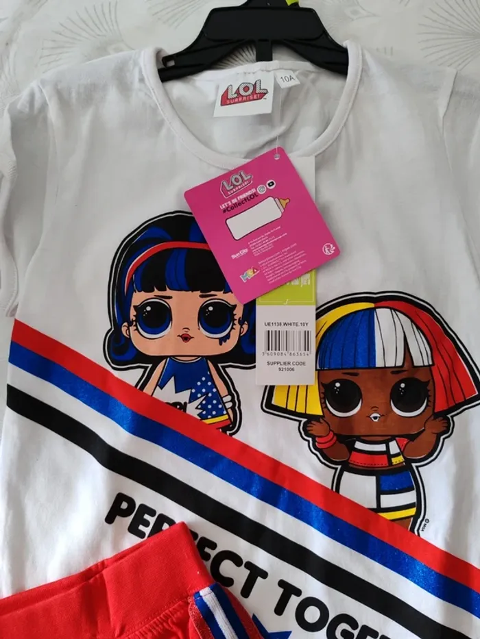 Ensemble neuf short et t shirt 10 ans - photo numéro 2