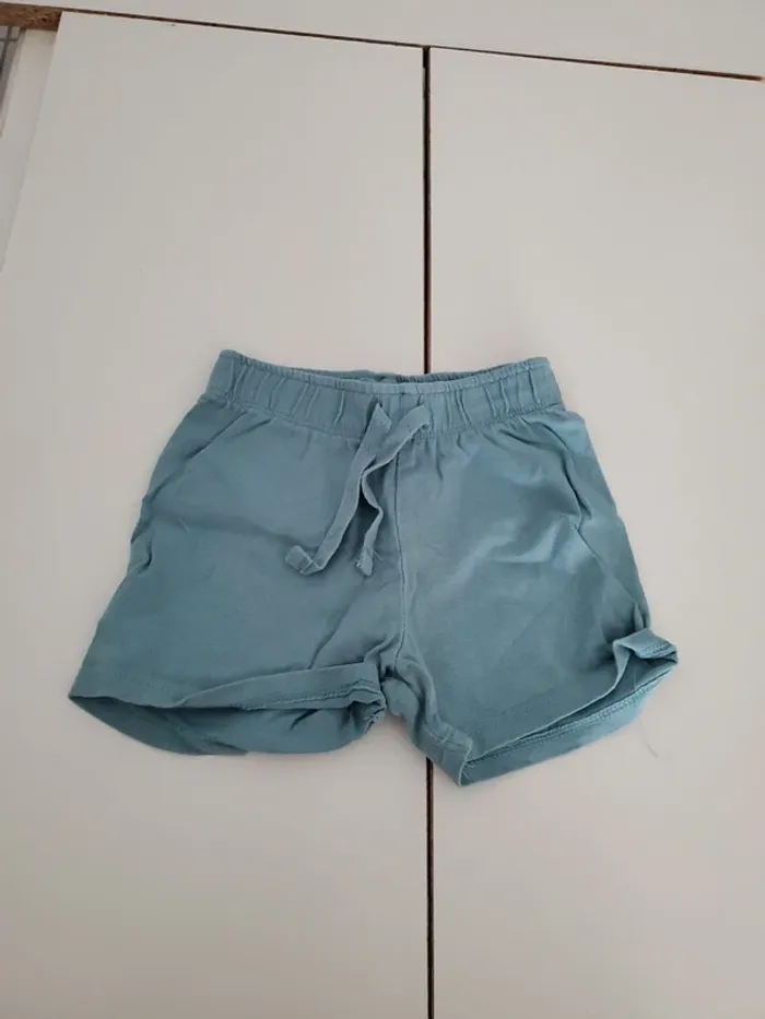 Lot shorts - photo numéro 2