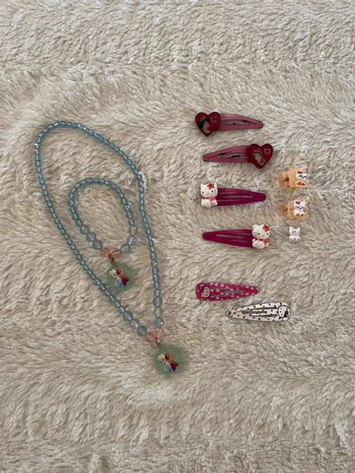 Lot 10 pièces barrettes et collier