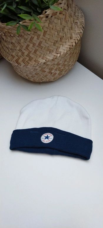 Bonnet blanc Converse T6mois
