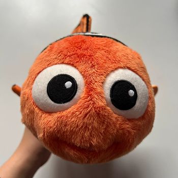 Peluche disney le monde de némo
