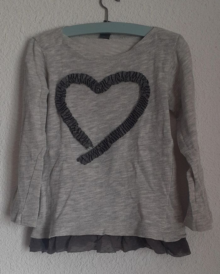 😍 Joli tee-shirt. 5/6 Ans. Zara.😍 - photo numéro 2