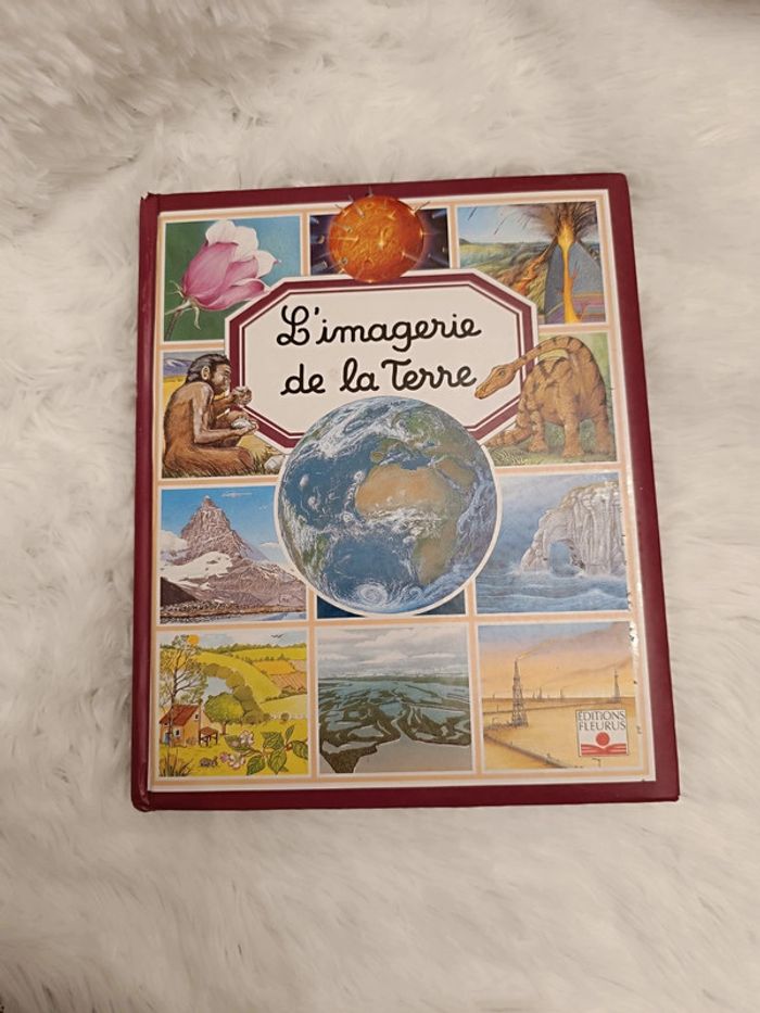 Livre : L'imagerie de la Terre _ Vintage - Y2K 1995
